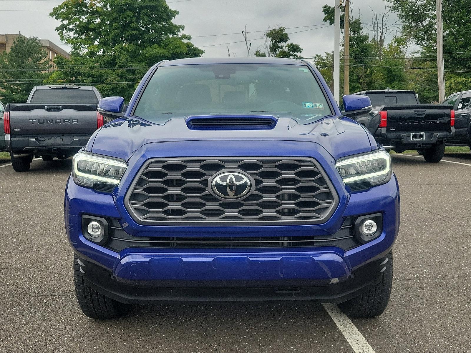 2022 Toyota Tacoma 4WD Vehicle Photo in Trevose, PA 19053