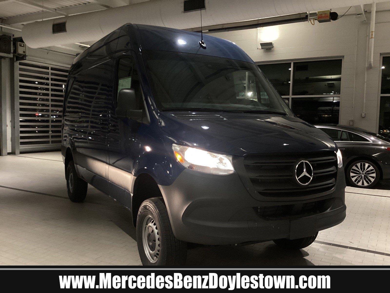 Mercedes benz sprinter crew van best sale for sale