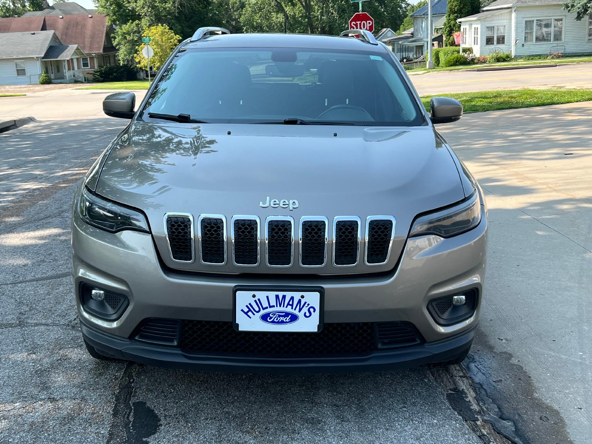 Used 2020 Jeep Cherokee Latitude Plus with VIN 1C4PJMLB4LD529772 for sale in Kansas City