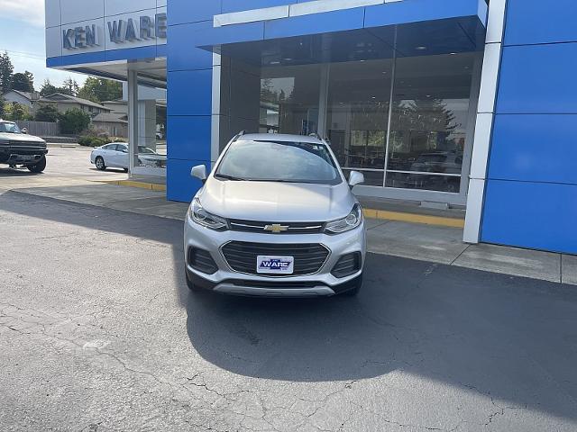 Used 2021 Chevrolet Trax LT with VIN KL7CJPSB0MB324557 for sale in North Bend, OR