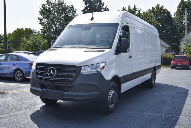 2020 Mercedes-Benz Sprinter Cargo Van Vehicle Photo in Akron, OH 44312