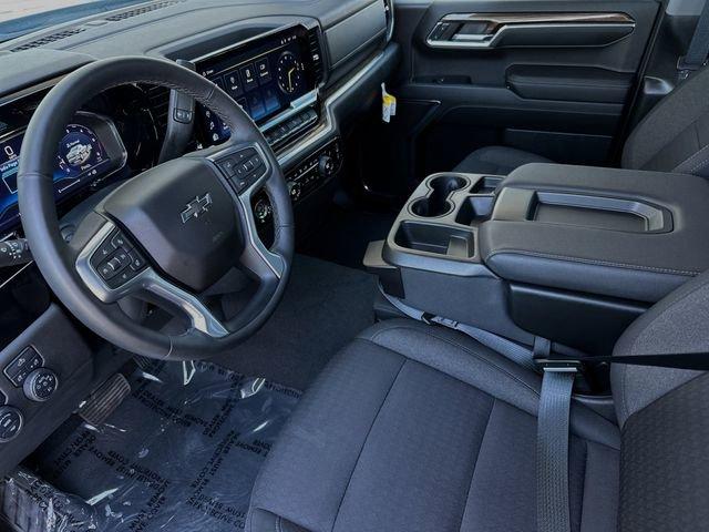 2024 Chevrolet Silverado 1500 Vehicle Photo in RIVERSIDE, CA 92504-4106