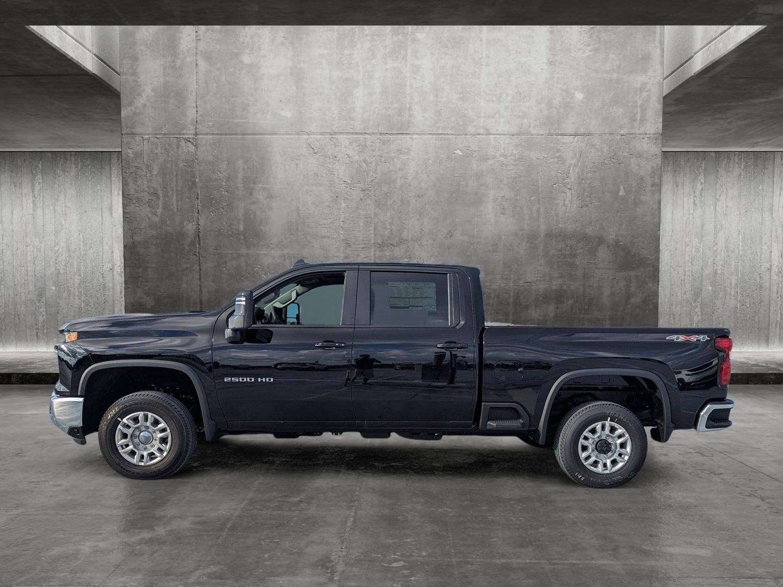 2024 Chevrolet Silverado 2500 HD Vehicle Photo in PEMBROKE PINES, FL 33024-6534