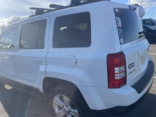 2016 Jeep Patriot Vehicle Photo in ALCOA, TN 37701-3235