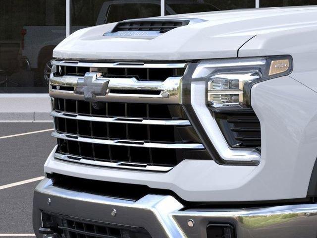 2025 Chevrolet Silverado 2500 HD Vehicle Photo in RIVERSIDE, CA 92504-4106