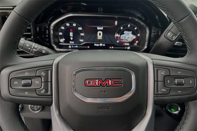 2025 GMC Sierra 1500 Vehicle Photo in ELK GROVE, CA 95757-8703