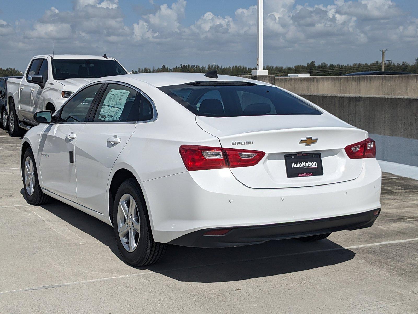 2025 Chevrolet Malibu Vehicle Photo in MIAMI, FL 33134-2699