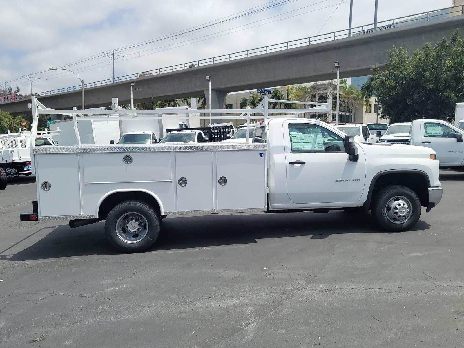 2024 Chevrolet Silverado 3500 HD CC Vehicle Photo in LA MESA, CA 91942-8211