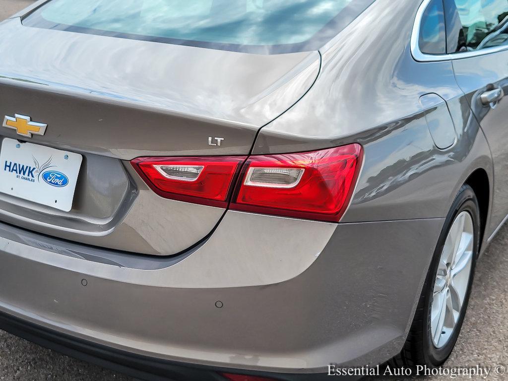 2018 Chevrolet Malibu Vehicle Photo in Saint Charles, IL 60174