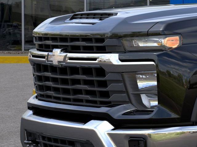 2024 Chevrolet Silverado 2500 HD Vehicle Photo in GREEN BAY, WI 54302-3701