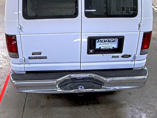 2010 Ford Econoline Cargo Van Vehicle Photo in HANNIBAL, MO 63401-5401