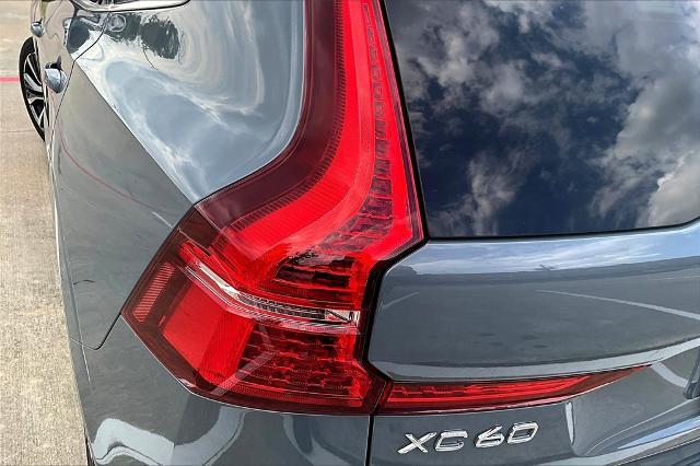 2022 Volvo XC60 Vehicle Photo in Houston, TX 77007