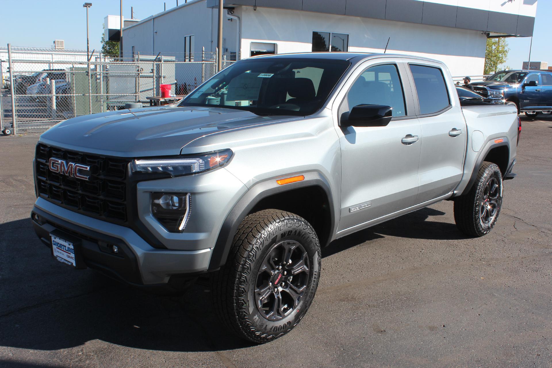 2024 GMC Canyon Vehicle Photo in AURORA, CO 80012-4011