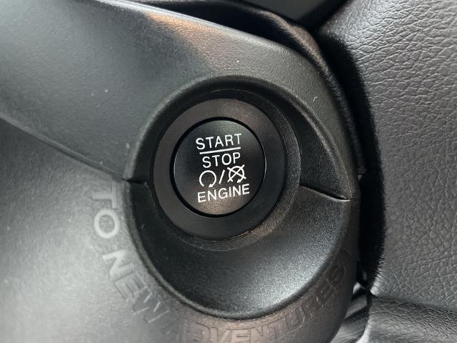 2021 Jeep Renegade Vehicle Photo in GILBERT, AZ 85297-0402