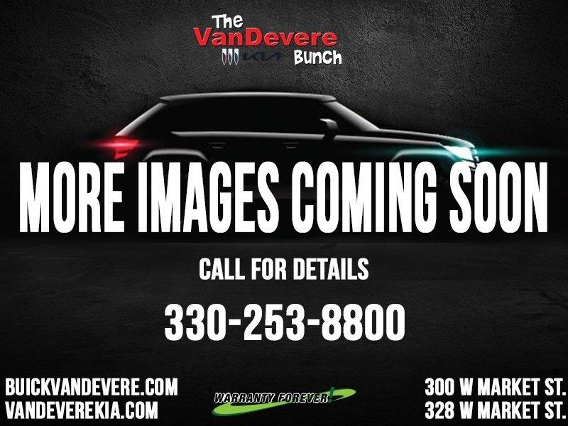 2022 Kia Sportage Vehicle Photo in AKRON, OH 44303-2185