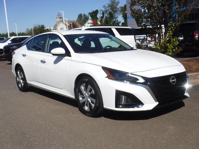 2023 Nissan Altima Vehicle Photo in JASPER, GA 30143-8655