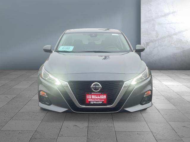 Used 2019 Nissan Altima Platinum with VIN 1N4BL4FW6KC193975 for sale in Sioux Falls, SD