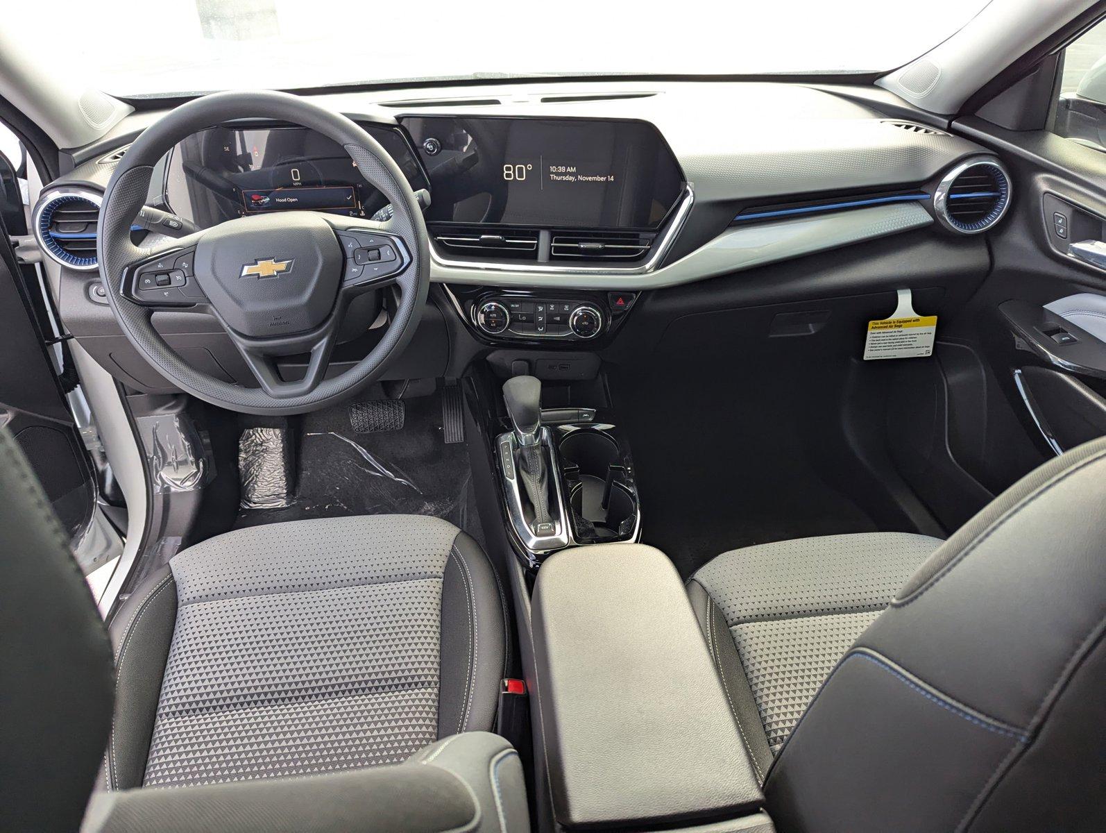 2025 Chevrolet Trax Vehicle Photo in PEMBROKE PINES, FL 33024-6534