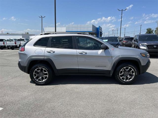 2020 Jeep Cherokee Vehicle Photo in ALCOA, TN 37701-3235