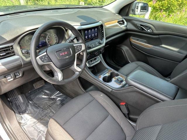 2022 GMC Acadia Vehicle Photo in MEDINA, OH 44256-9631