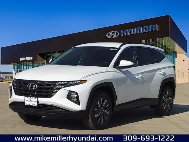 2024 Hyundai TUCSON Hybrid Vehicle Photo in Peoria, IL 61615