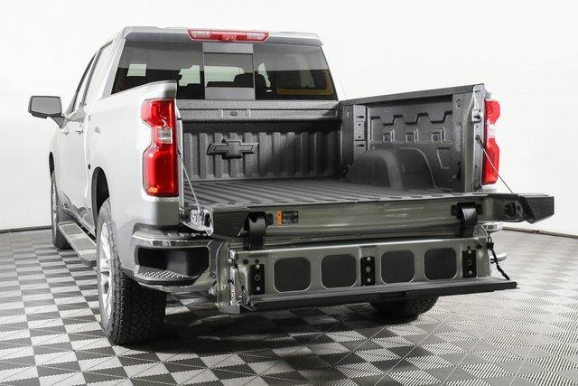 2025 Chevrolet Silverado 1500 Vehicle Photo in PUYALLUP, WA 98371-4149