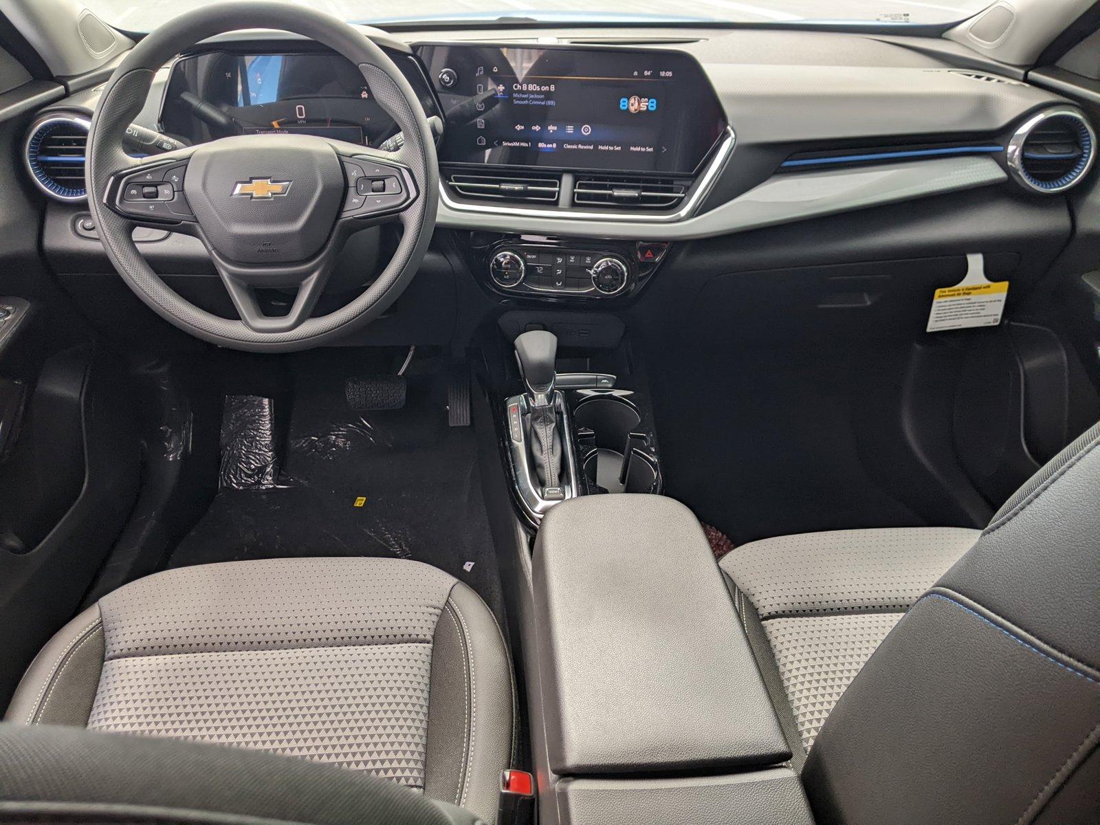 2025 Chevrolet Trax Vehicle Photo in PEMBROKE PINES, FL 33024-6534