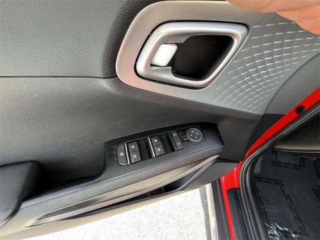 2020 Kia Soul Vehicle Photo in ALCOA, TN 37701-3235