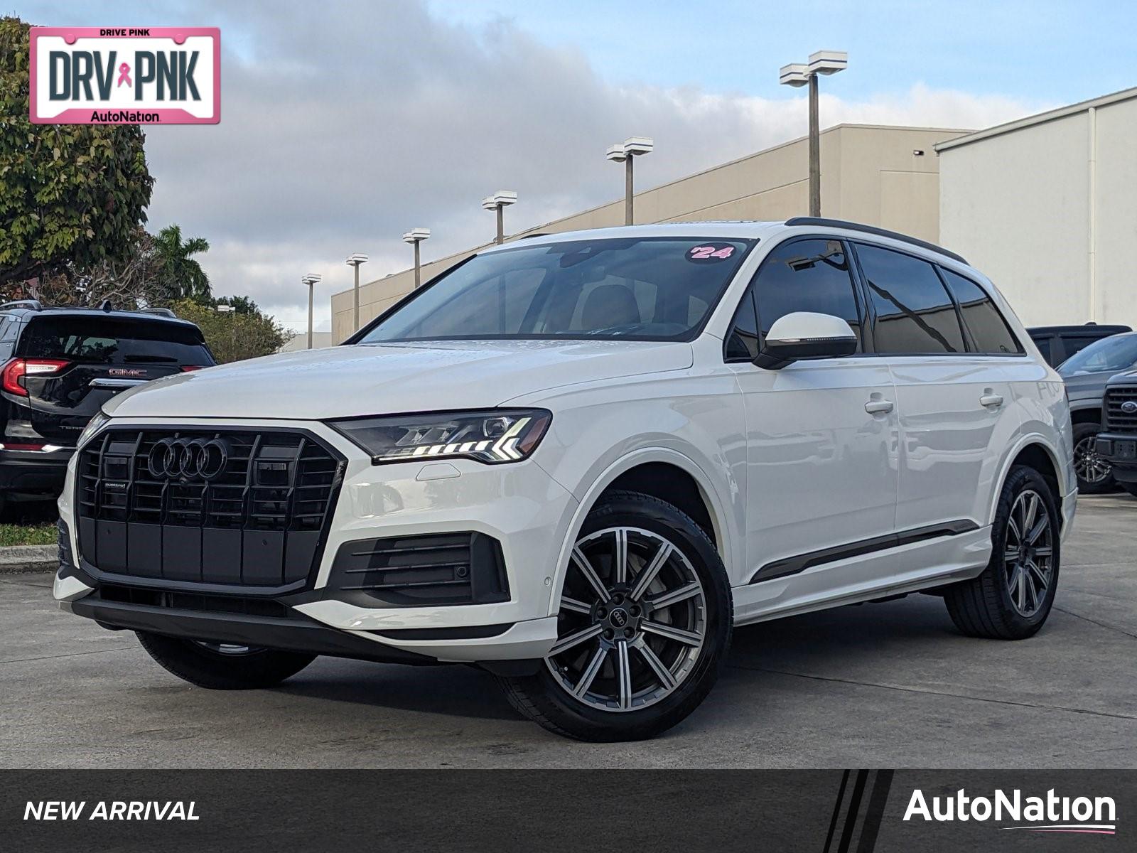 2024 Audi Q7 Vehicle Photo in MIAMI, FL 33172-3015