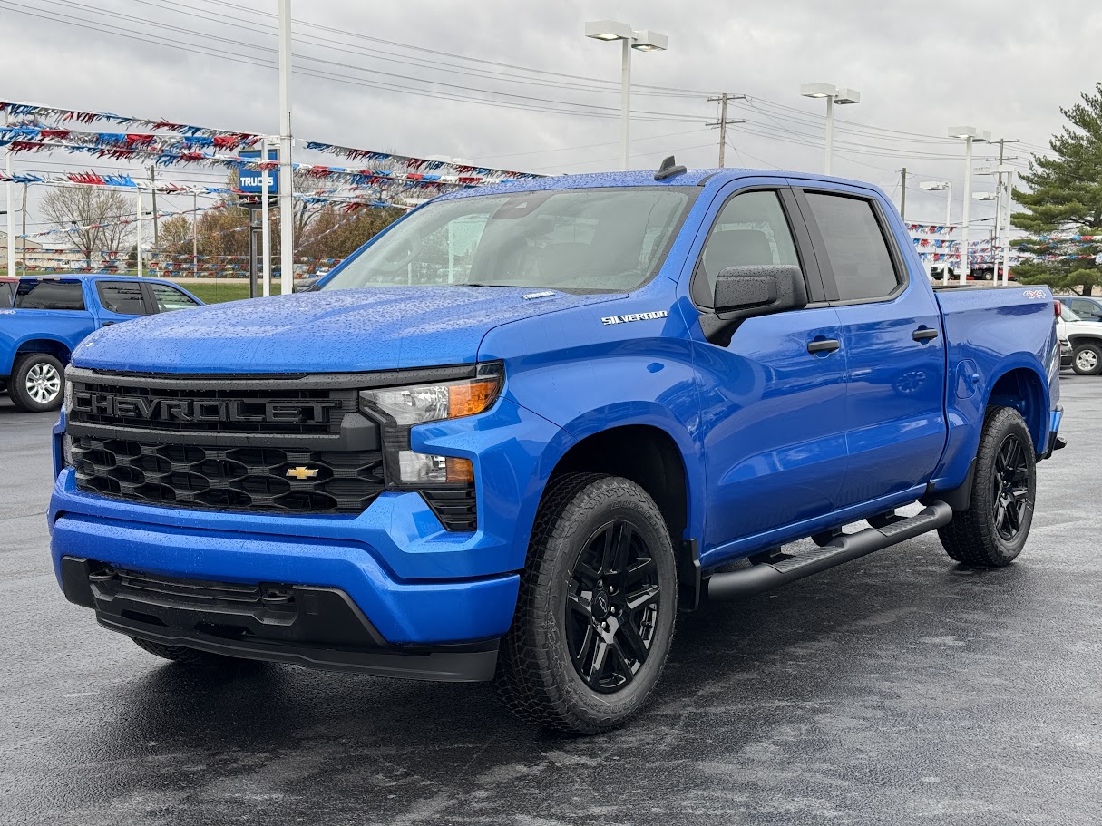 2025 Chevrolet Silverado 1500 Vehicle Photo in BOONVILLE, IN 47601-9633