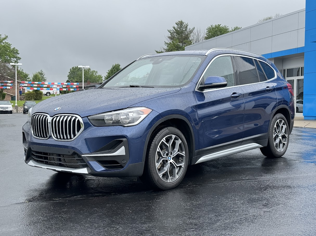 2022 BMW X1 xDrive28i Vehicle Photo in BOONVILLE, IN 47601-9633