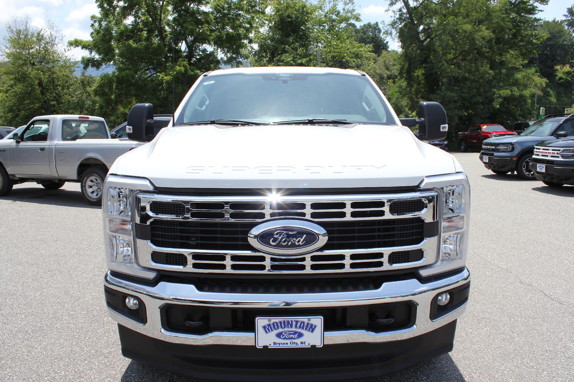 Used 2024 Ford F-250 Super Duty XLT with VIN 1FT7W2BT5REC25479 for sale in Bryson City, NC