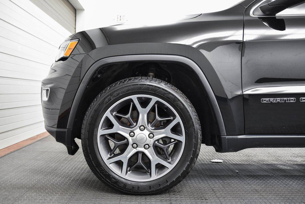 2020 Jeep Grand Cherokee Vehicle Photo in AKRON, OH 44303-2185