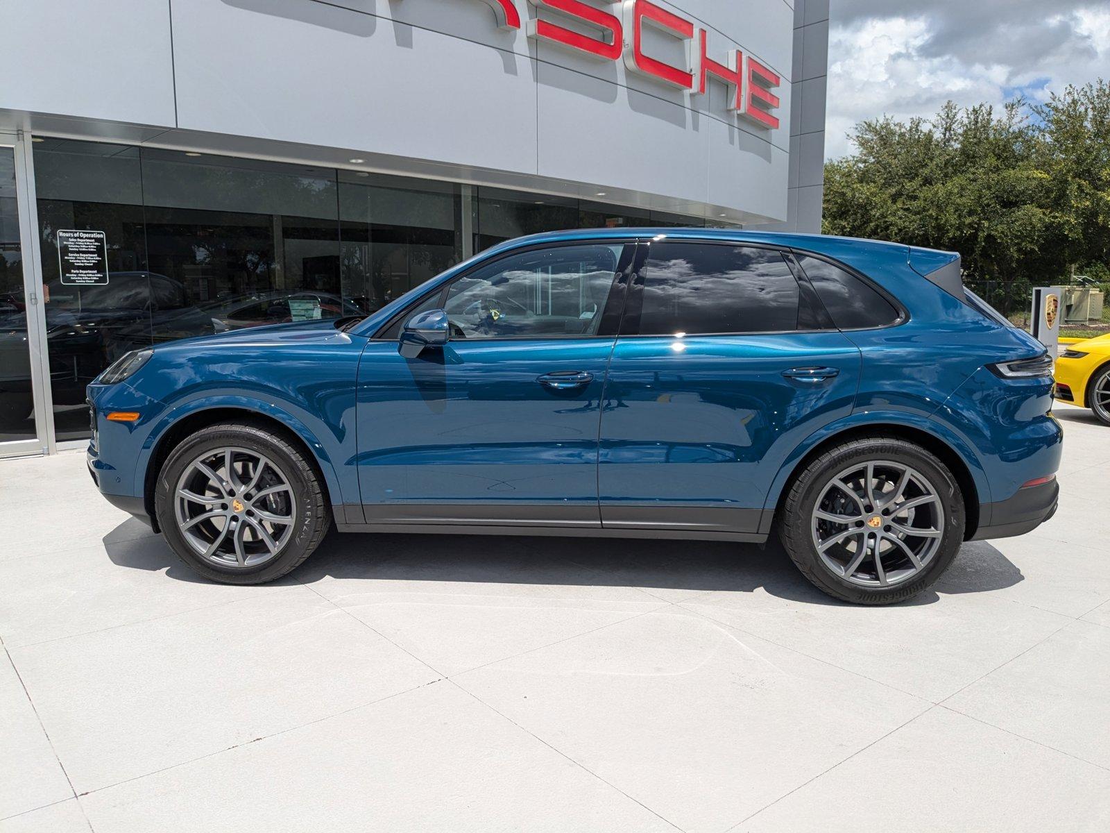 2024 Porsche Cayenne Vehicle Photo in Maitland, FL 32751