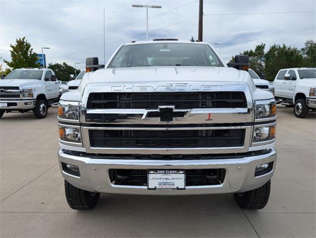 2024 Chevrolet Silverado Chassis Cab Vehicle Photo in ENGLEWOOD, CO 80113-6708