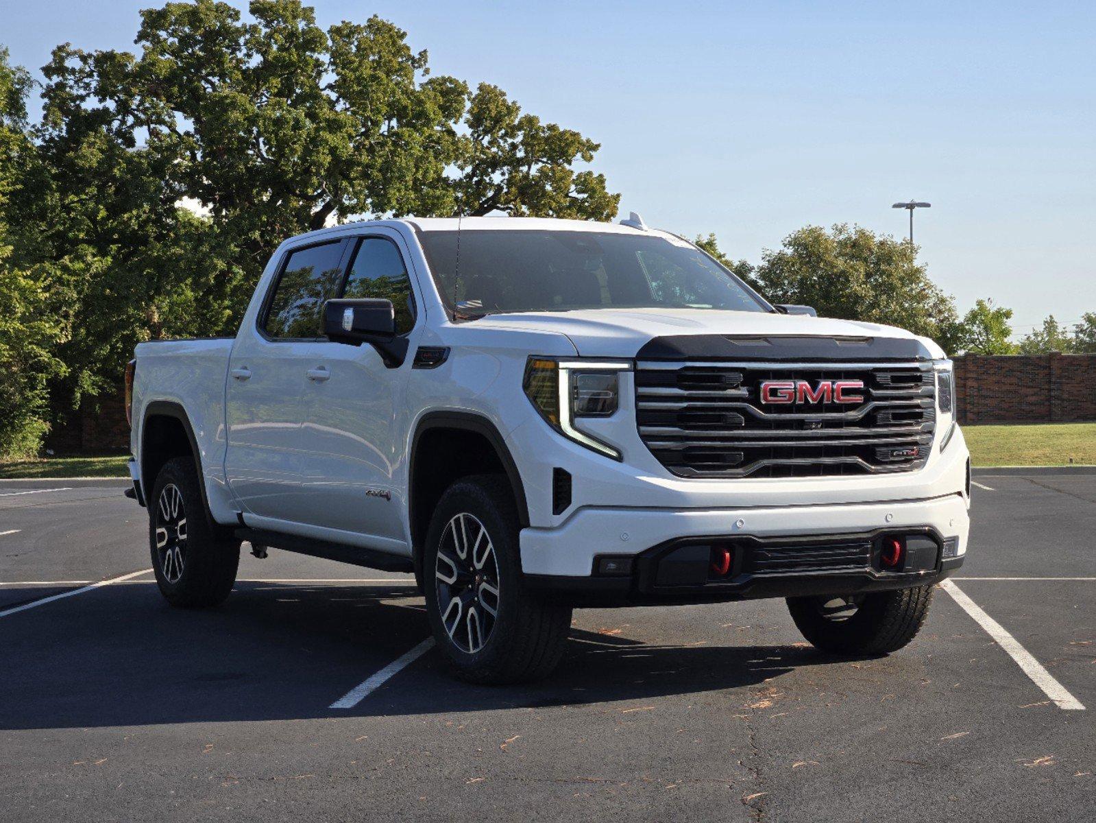 2025 GMC Sierra 1500 Vehicle Photo in DALLAS, TX 75209-3016