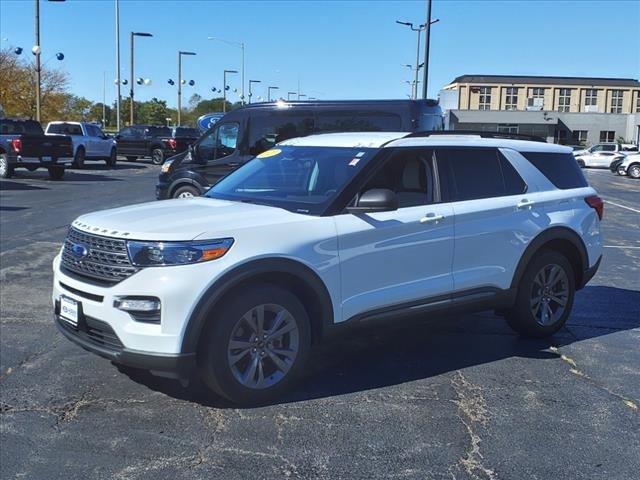 2021 Ford Explorer Vehicle Photo in Saint Charles, IL 60174