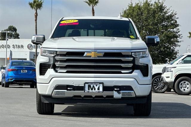 2025 Chevrolet Silverado 1500 Vehicle Photo in SALINAS, CA 93907-2500