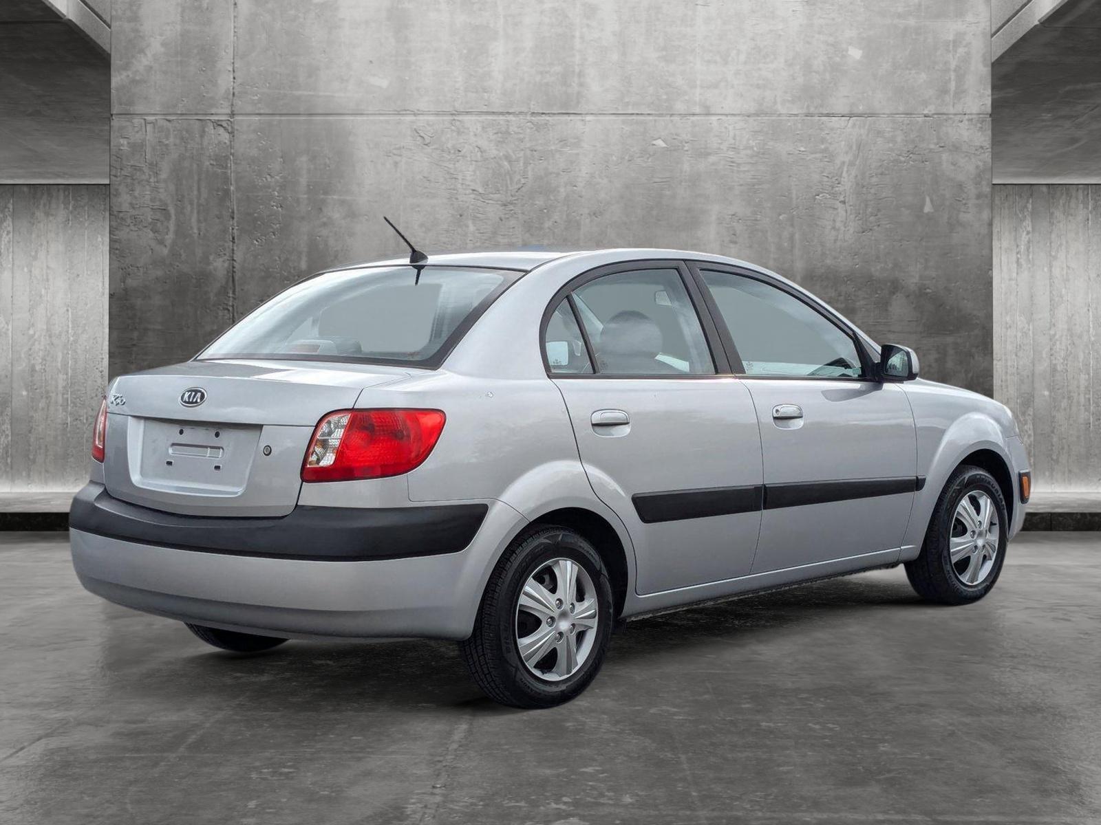 2006 Kia Rio Vehicle Photo in Spokane Valley, WA 99212