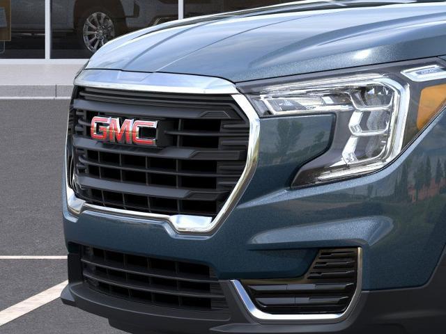 2024 GMC Terrain Vehicle Photo in EMPORIA, VA 23847-1235