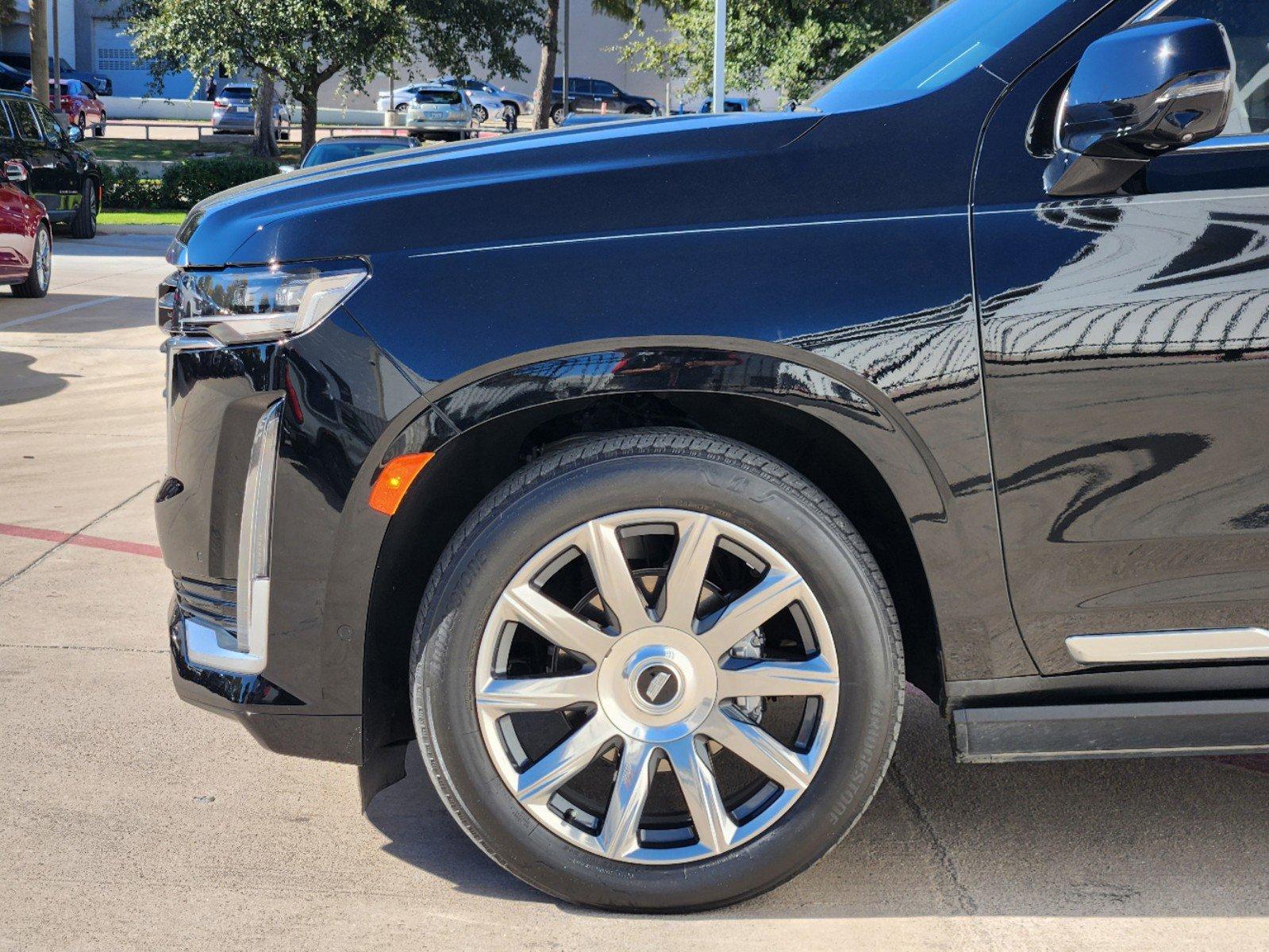 2022 Cadillac Escalade ESV Vehicle Photo in GRAPEVINE, TX 76051-8302