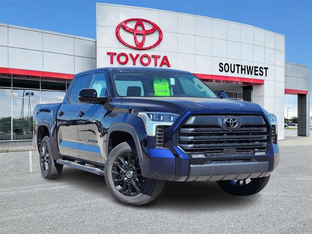 2024 Toyota Tundra 4WD Vehicle Photo in Lawton, OK 73505-3409