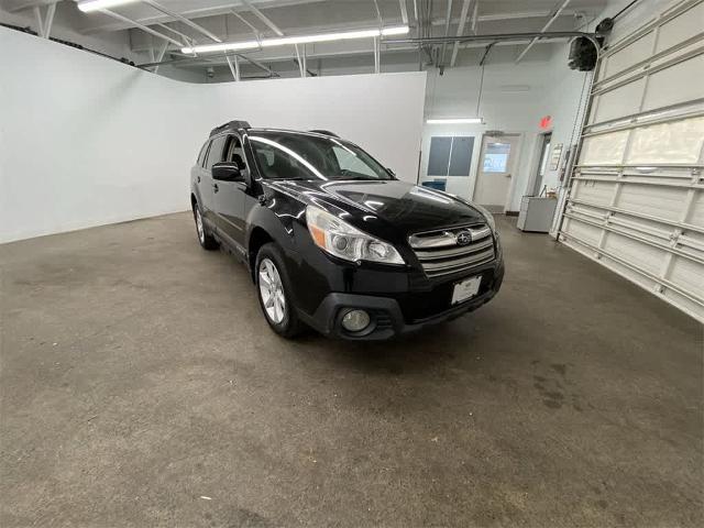 2013 Subaru Outback Vehicle Photo in PORTLAND, OR 97225-3518