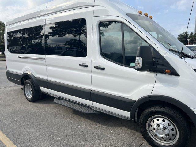 Used 2022 Ford Transit Passenger Van XL with VIN 1FBVU4X80NKA61667 for sale in Jersey Village, TX