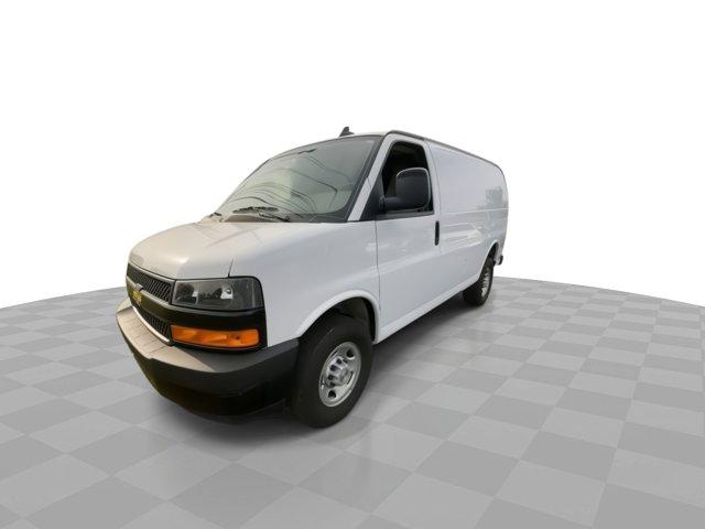 2023 Chevrolet Express Cargo 2500 Vehicle Photo in WILLIAMSVILLE, NY 14221-4303