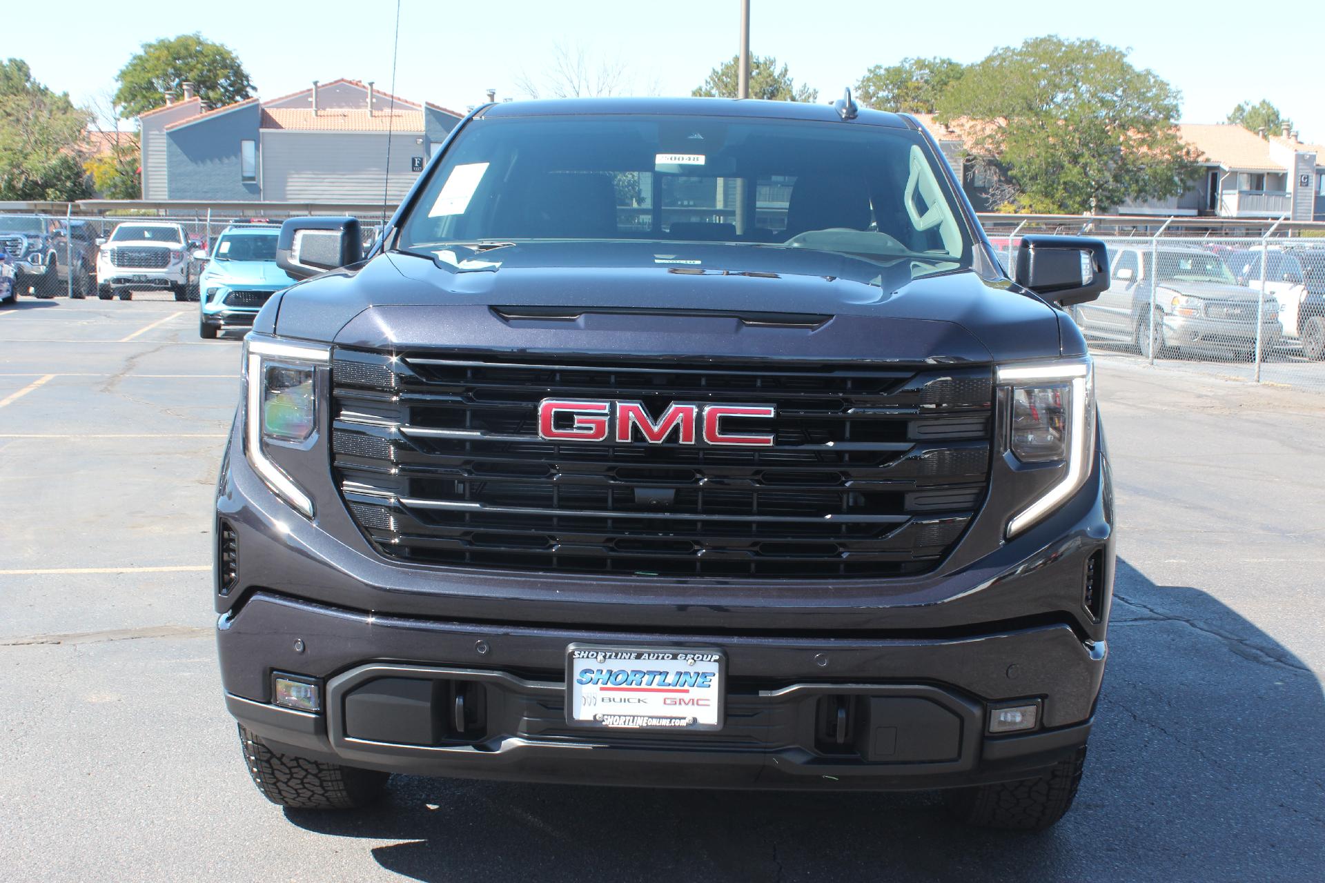 2025 GMC Sierra 1500 Vehicle Photo in AURORA, CO 80012-4011