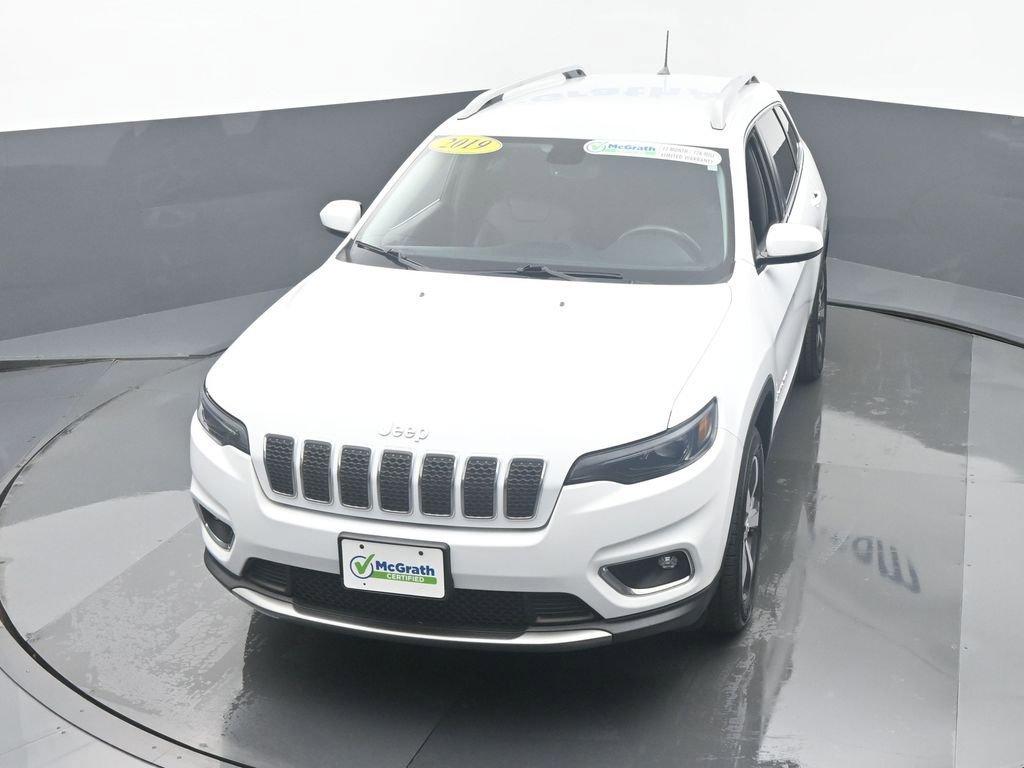 2019 Jeep Cherokee Vehicle Photo in Cedar Rapids, IA 52402