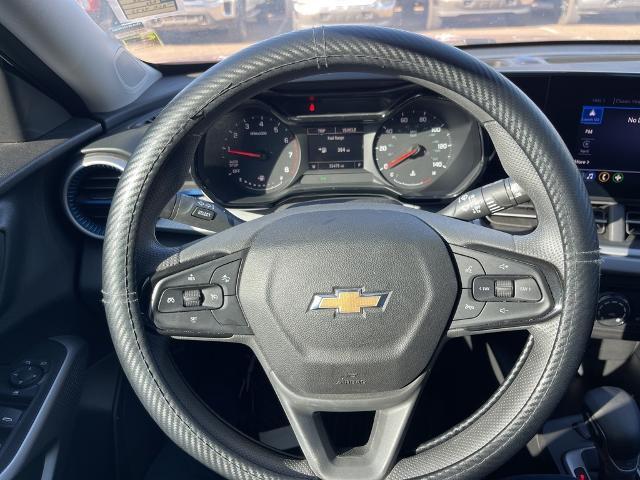 2024 Chevrolet Trax Vehicle Photo in GOODYEAR, AZ 85338-1310