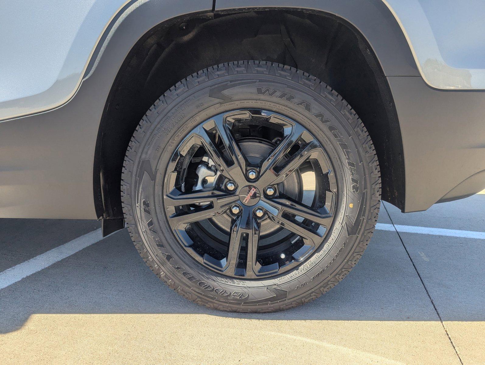 2024 GMC Terrain Vehicle Photo in CORPUS CHRISTI, TX 78412-4902