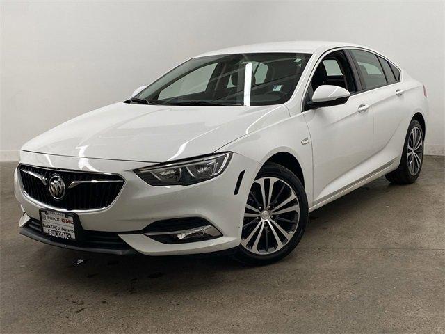 2019 Buick Regal Sportback Vehicle Photo in PORTLAND, OR 97225-3518